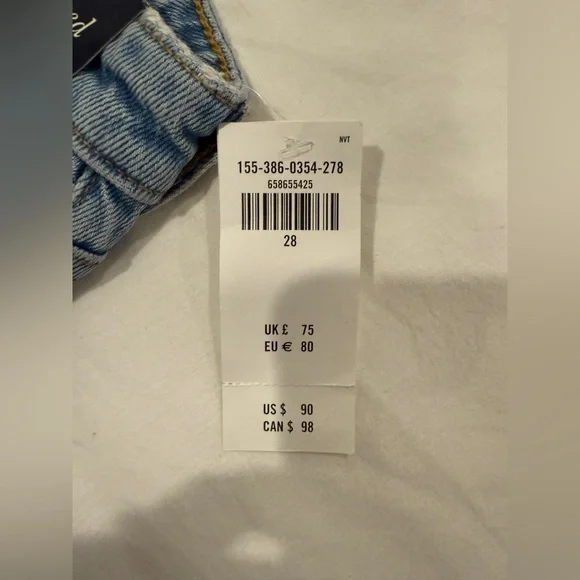 Abercrombie & Fitch Curve Love High Rise 90s Relaxed Jean - New with Tags - Picture 6 of 7